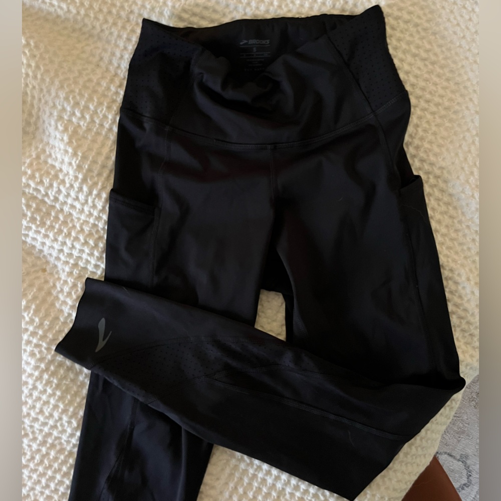 Brooks leggings